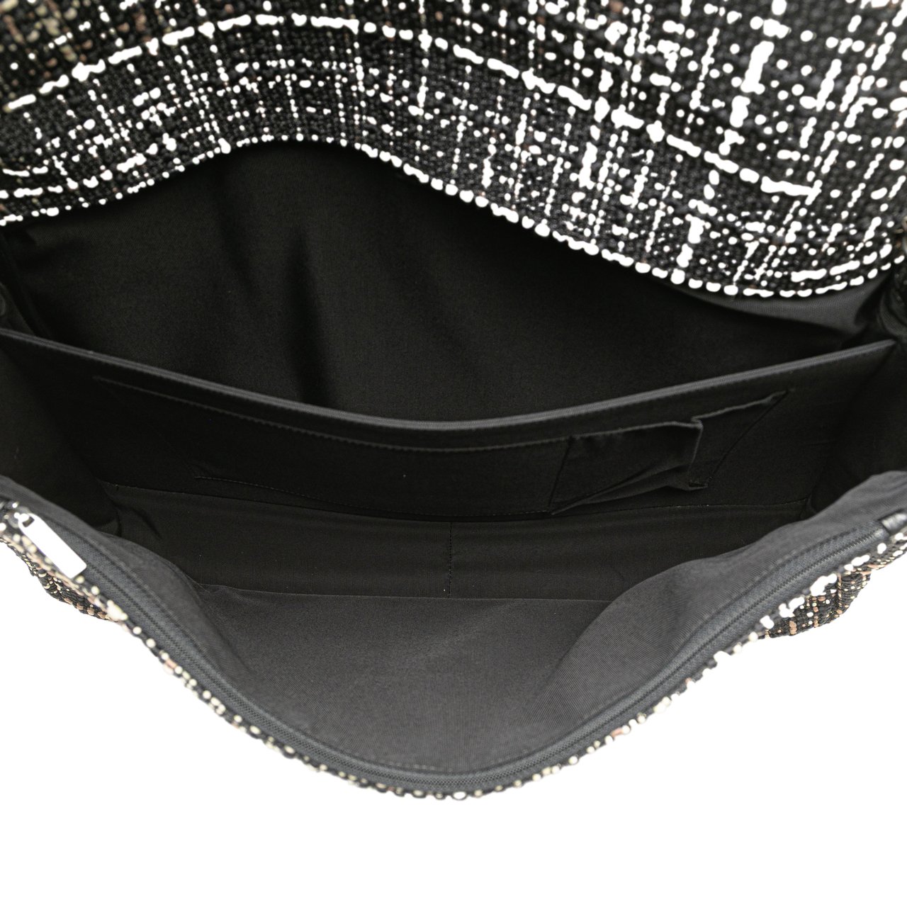 Chanel XXL CC Tweed Single Flap Zwart