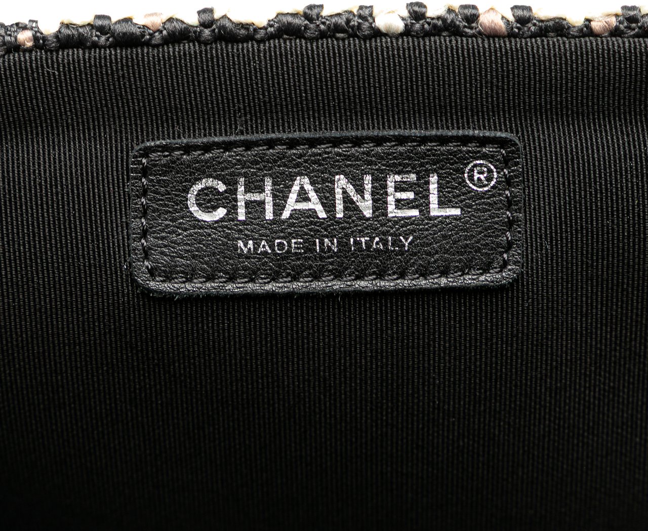 Chanel XXL CC Tweed Single Flap Zwart