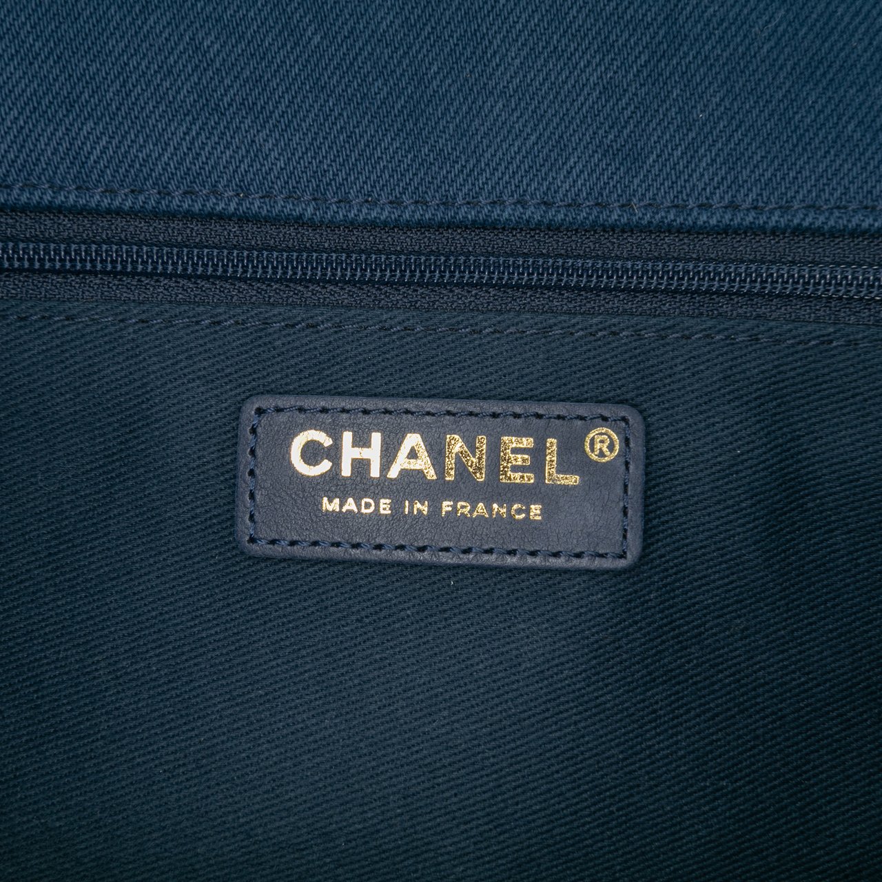 Chanel Jumbo Chevron Denim Fringe Coco Flap Blauw