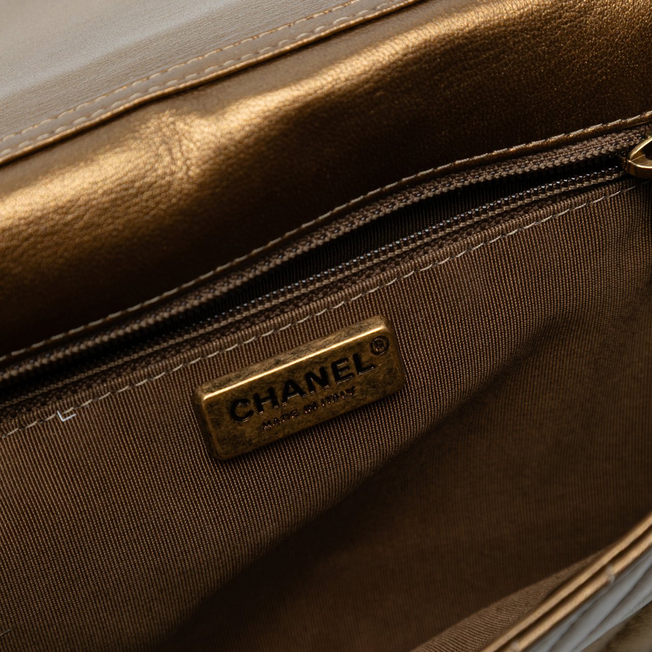 Chanel Calfskin Chevron Rock The Corner Flap Bruin