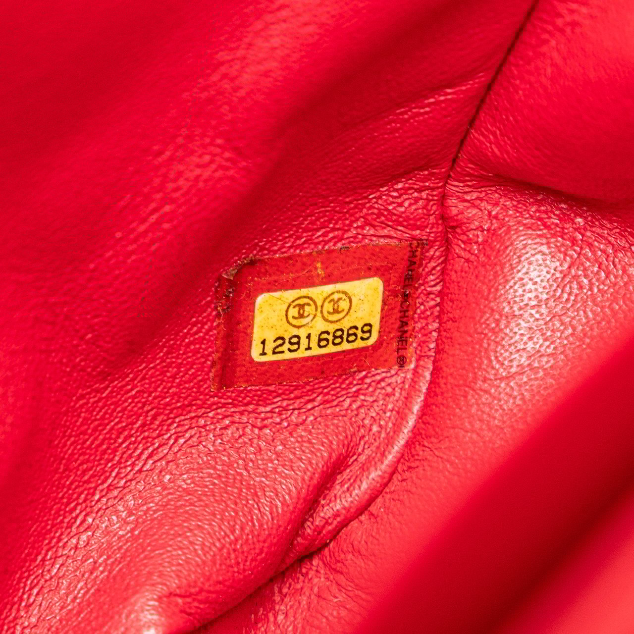 Chanel Jumbo Classic Caviar Single Flap Rood