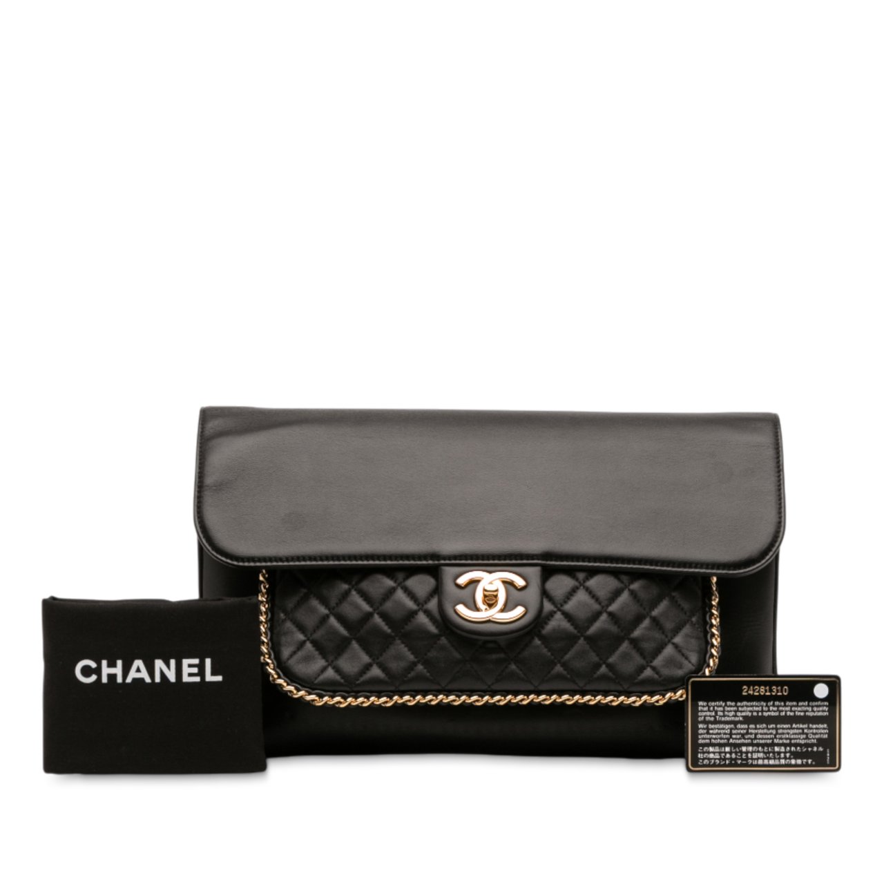 Chanel Quilted Lambskin CC Unchained Flap Clutch Zwart