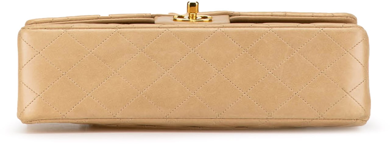 Chanel Medium Classic Lambskin Double Flap Bruin