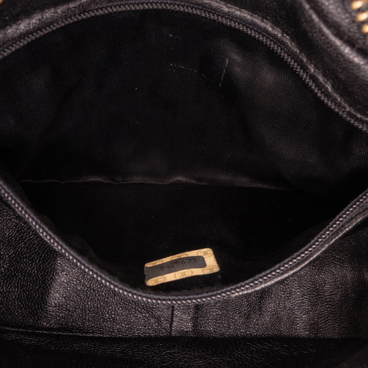 Chanel Mini Quilted Lambskin Camera Crossbody Zwart