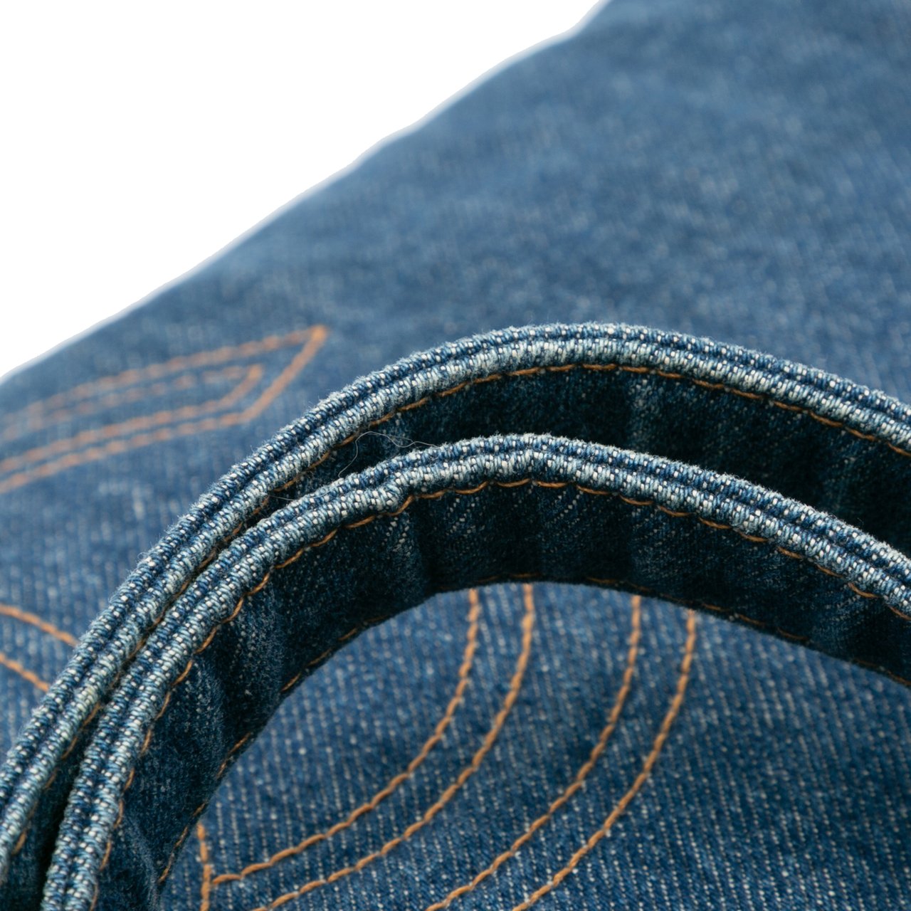 Chanel CC Denim Chain Tote Blauw