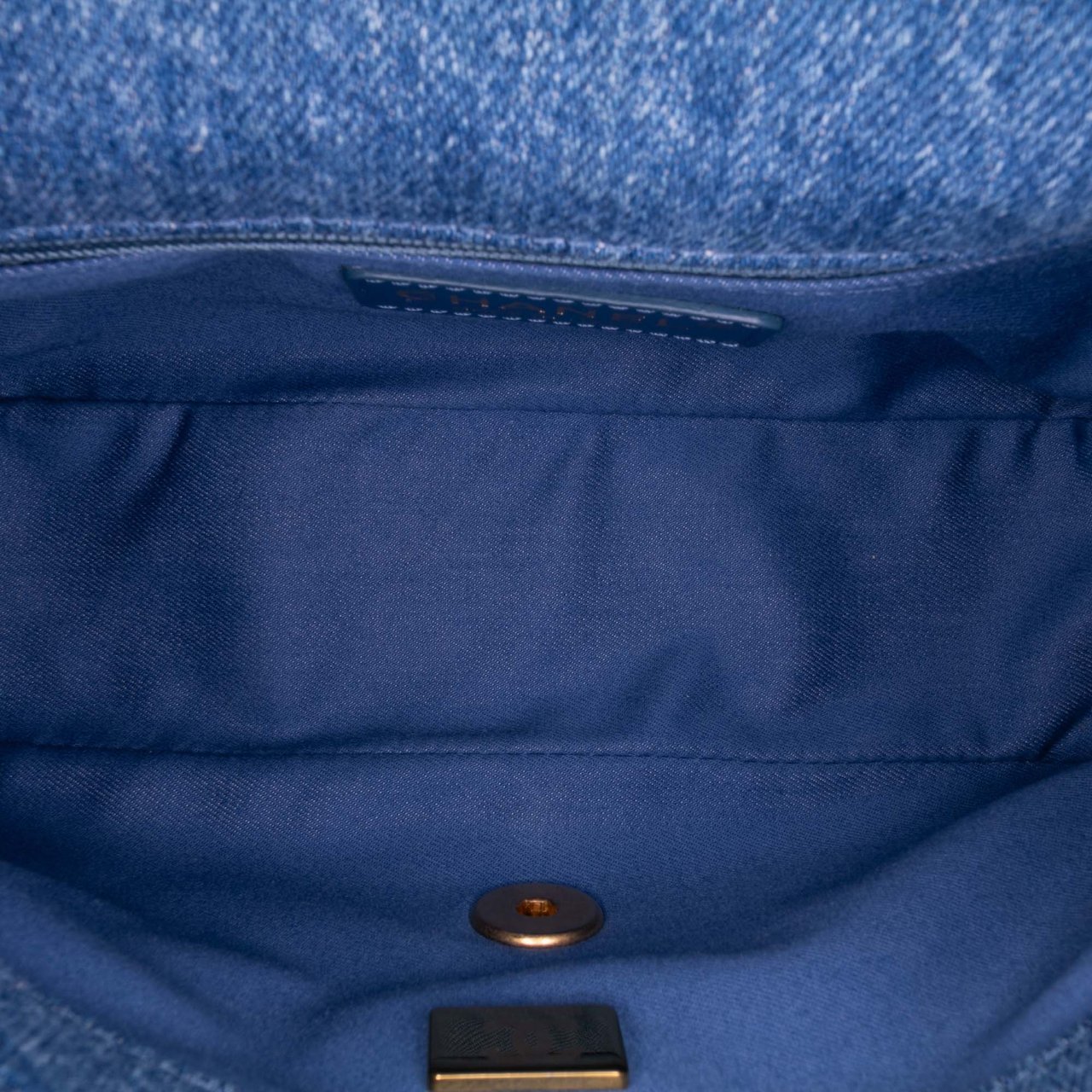 Chanel Mini Rectangular Quilted Denim Mood Flap Blauw