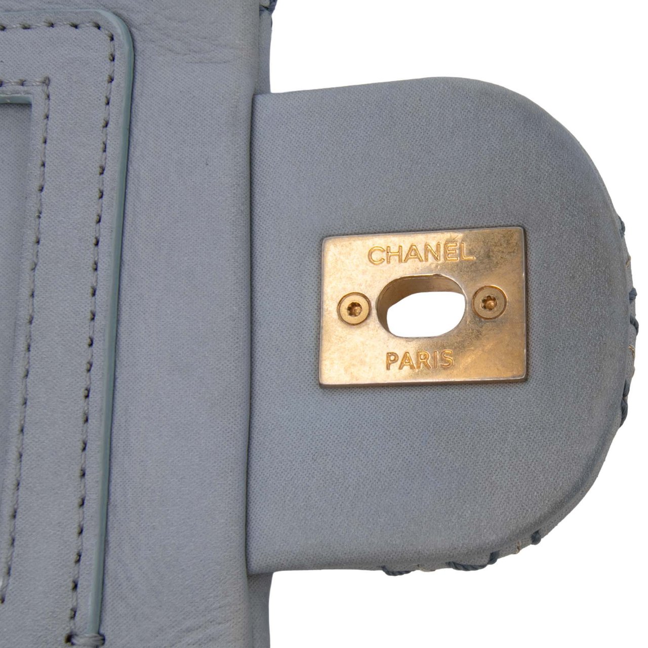 Chanel Jumbo Quilted Calfskin Triple Stitched Flap Grijs