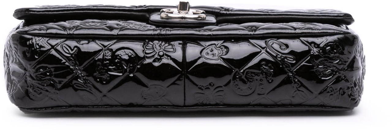 Chanel Medium Patent Lucky Symbols Flap Zwart
