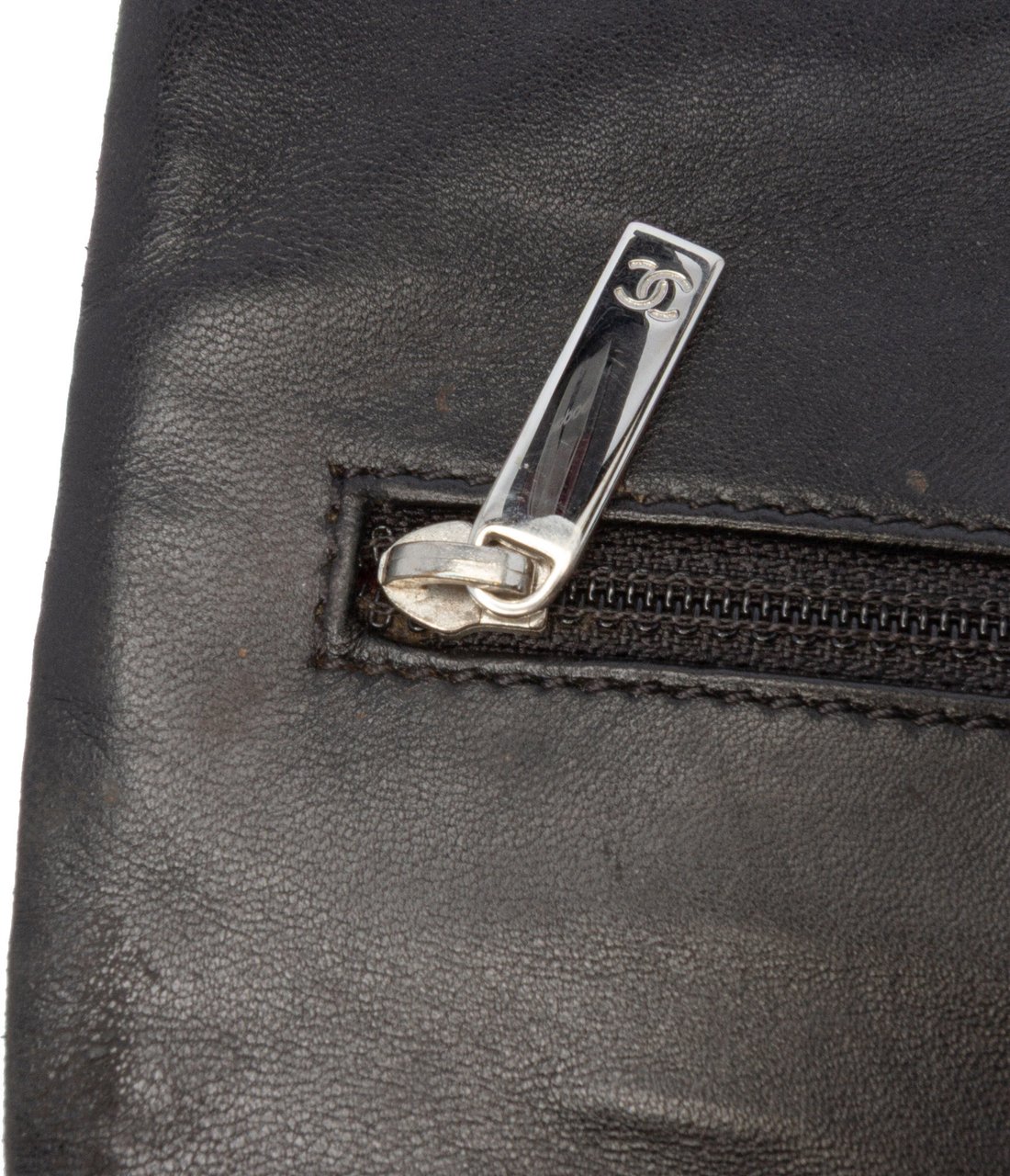Chanel Medium Patent Lucky Symbols Flap Zwart
