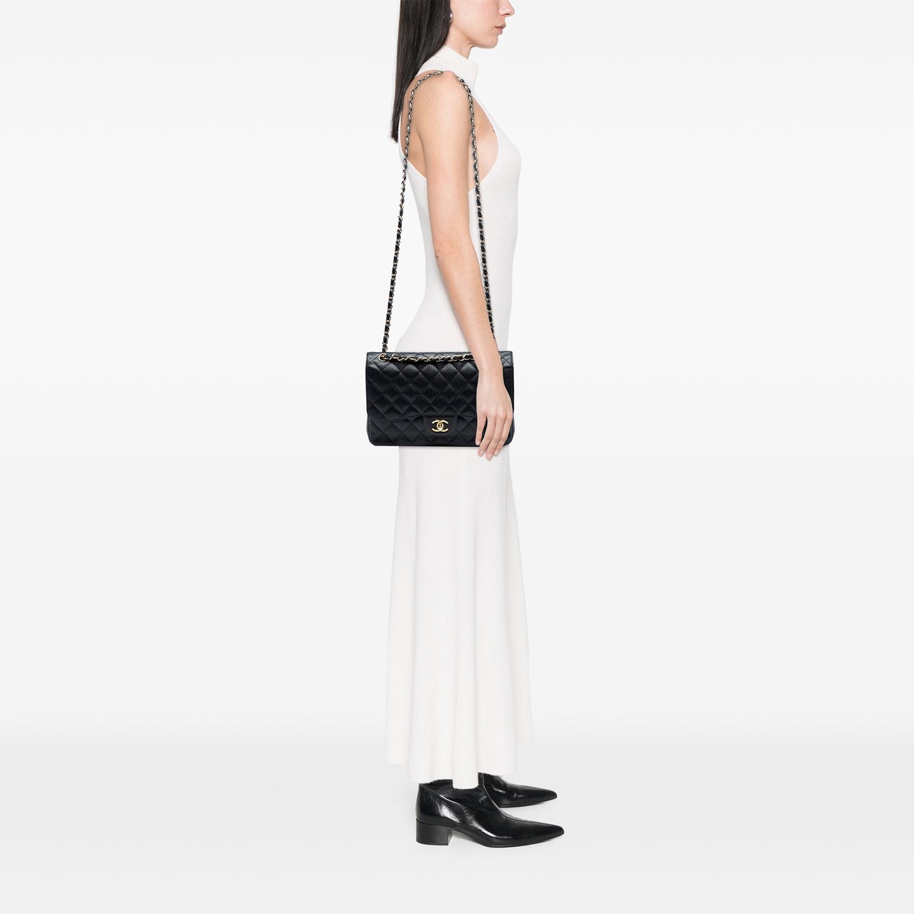 Chanel Jumbo Classic Caviar Double Flap Zwart