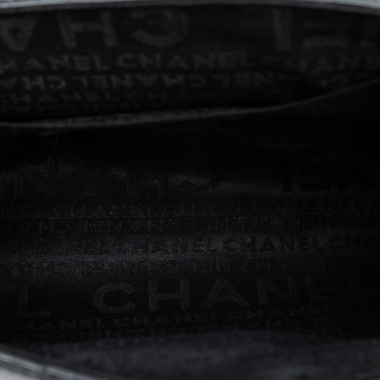 Chanel Mini Quilted Caviar Accordion Flap Zwart