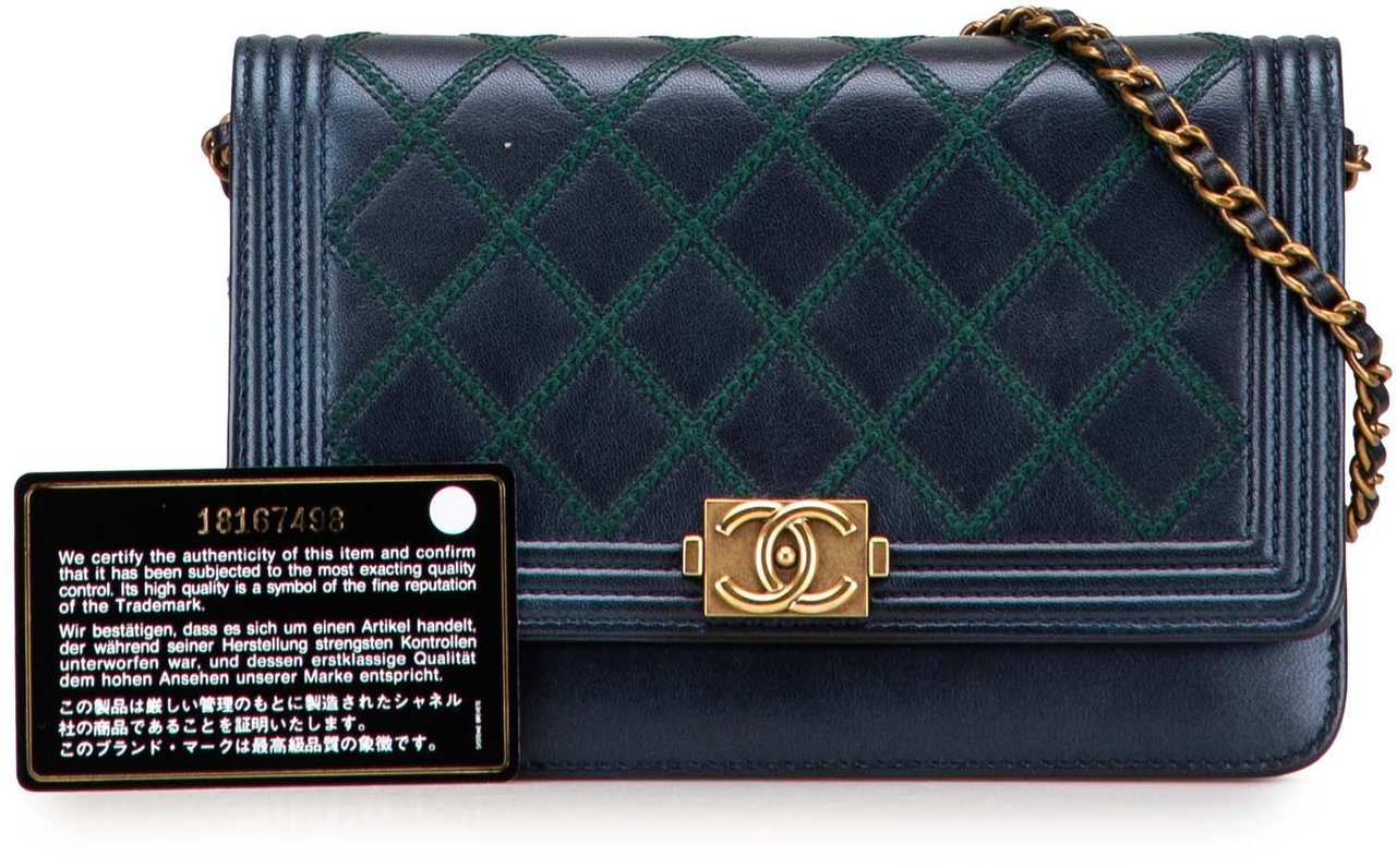 Chanel Calfskin Double Stitch Boy Wallet On Chain Blauw