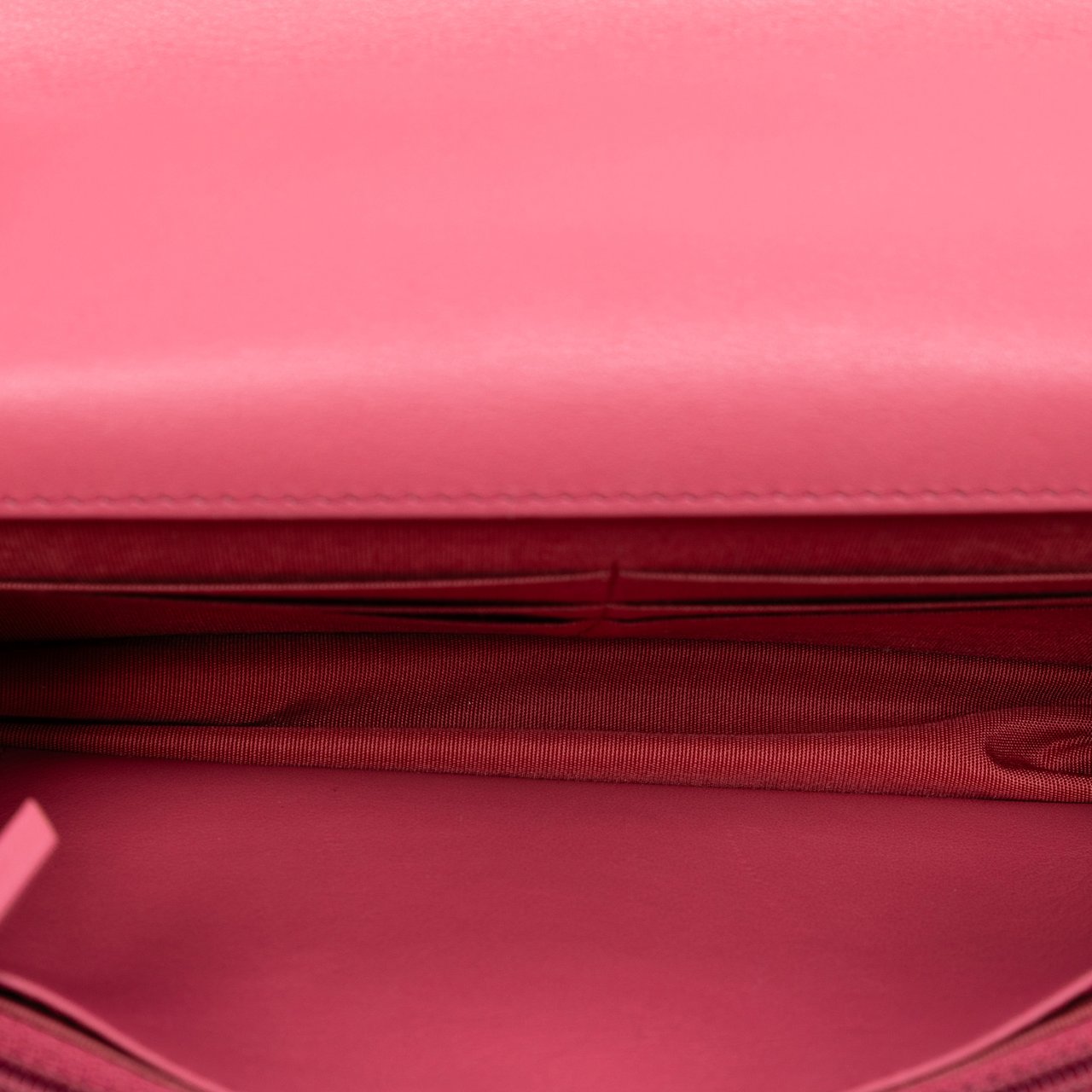 Chanel Quilted Lambskin 19 Wallet on Chain Roze