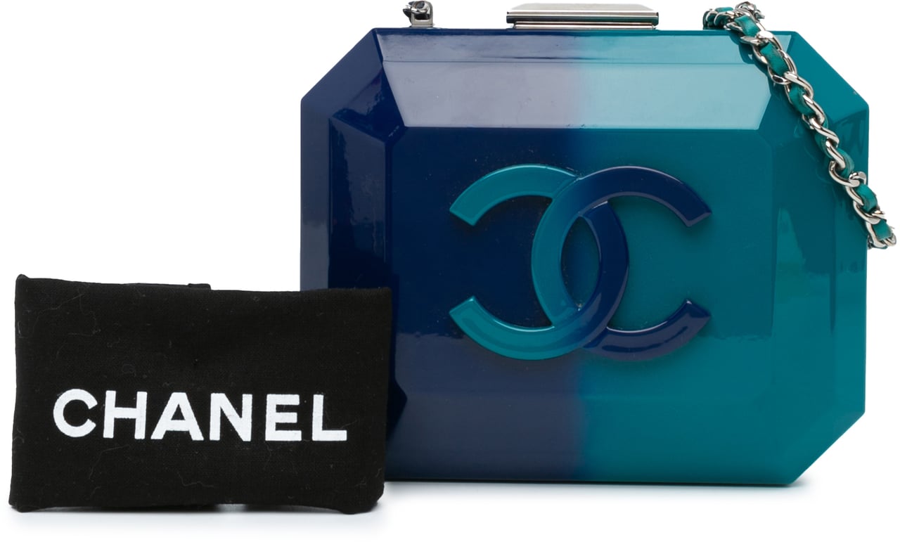 Chanel CC Ombre Acrylic Clutch on Chain Blauw