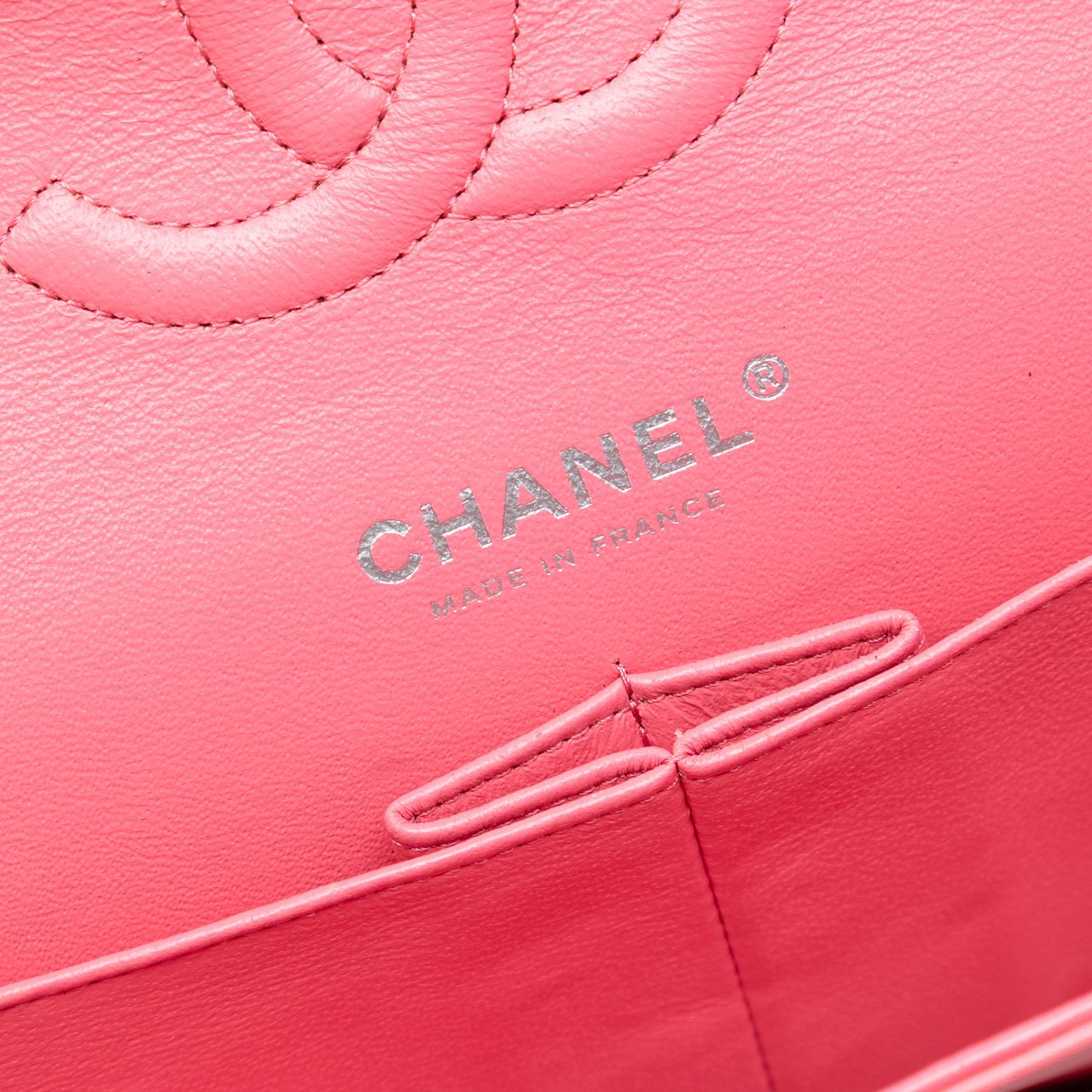 Chanel Medium Classic Patent Double Flap Roze