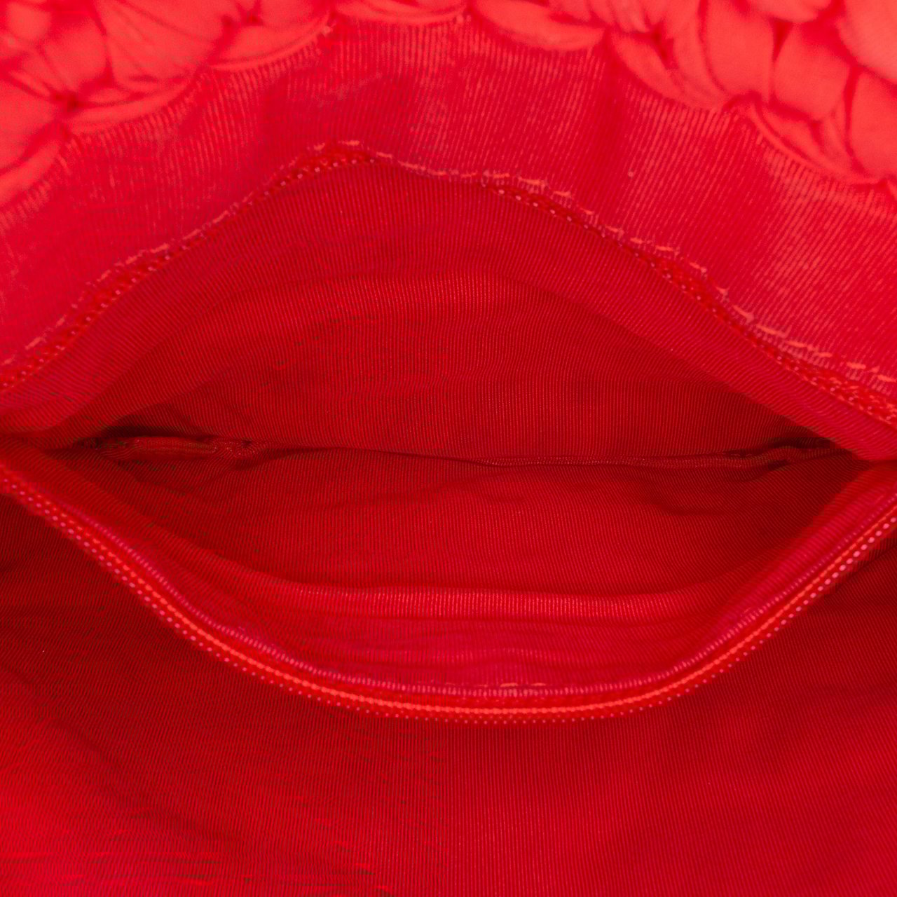 Chanel Neoprene Fancy Crochet Flap Rood
