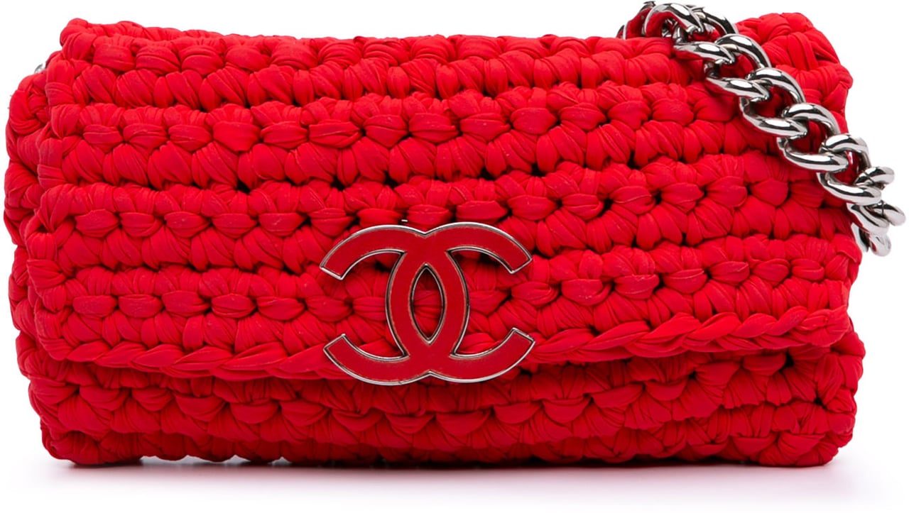 Chanel Neoprene Fancy Crochet Flap Rood