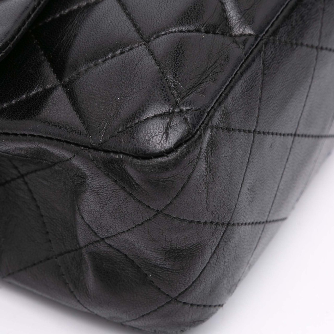 Chanel Medium Classic Lambskin Double Flap Zwart