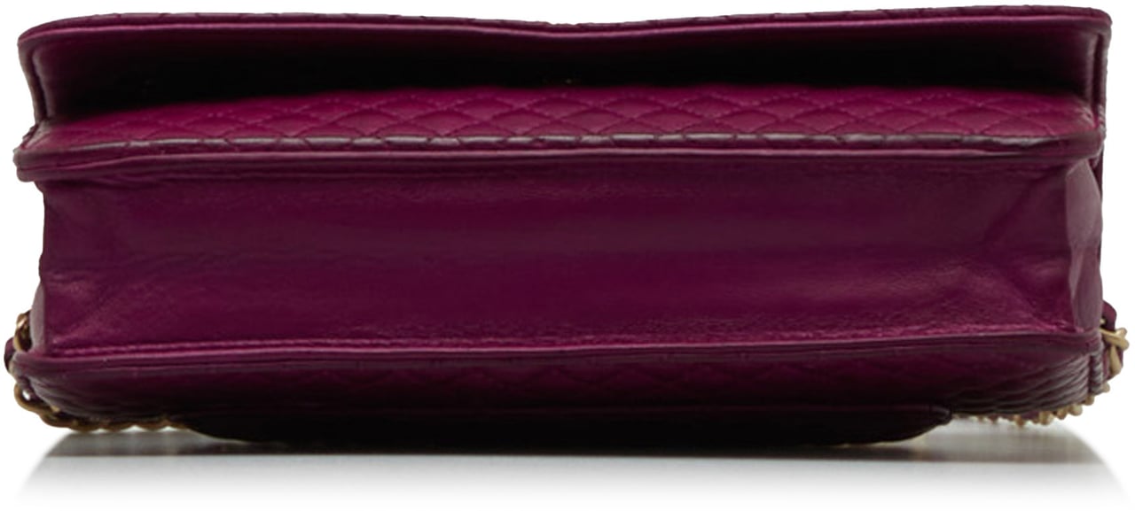 Chanel Quilted Lambskin Camellia Wallet On Chain Paars