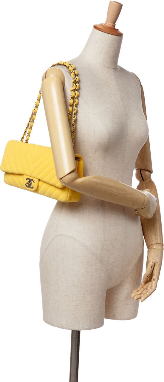 Chanel Chevron Jersey East West Flap Geel