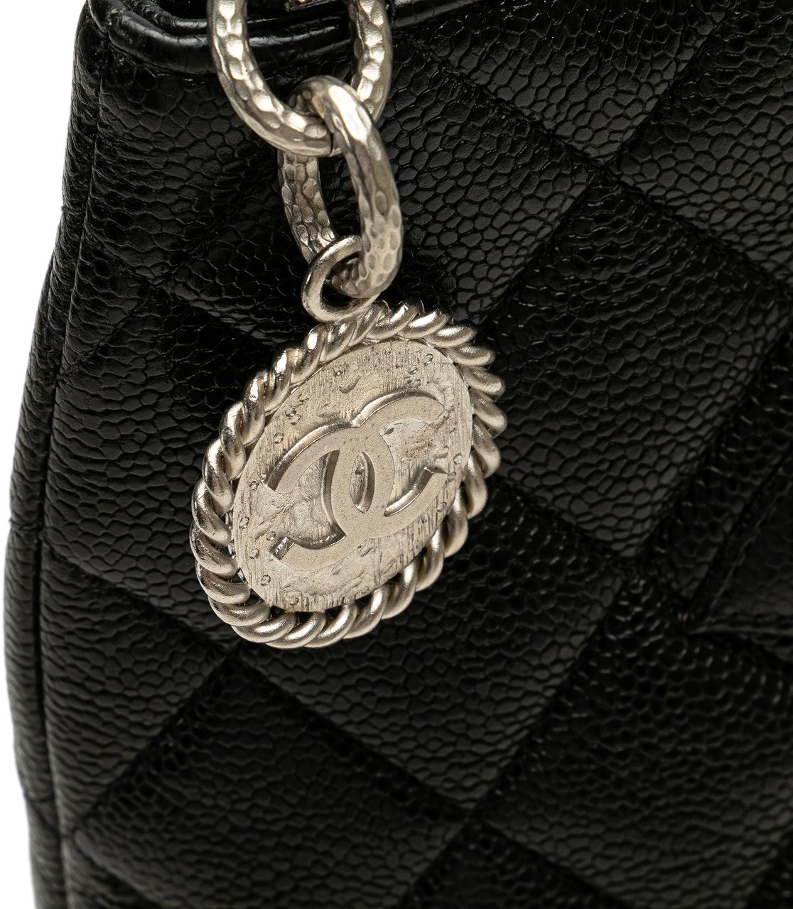 Chanel Caviar Medallion Tote Zwart