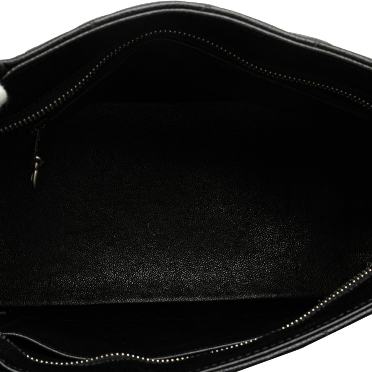 Chanel Caviar Medallion Tote Zwart