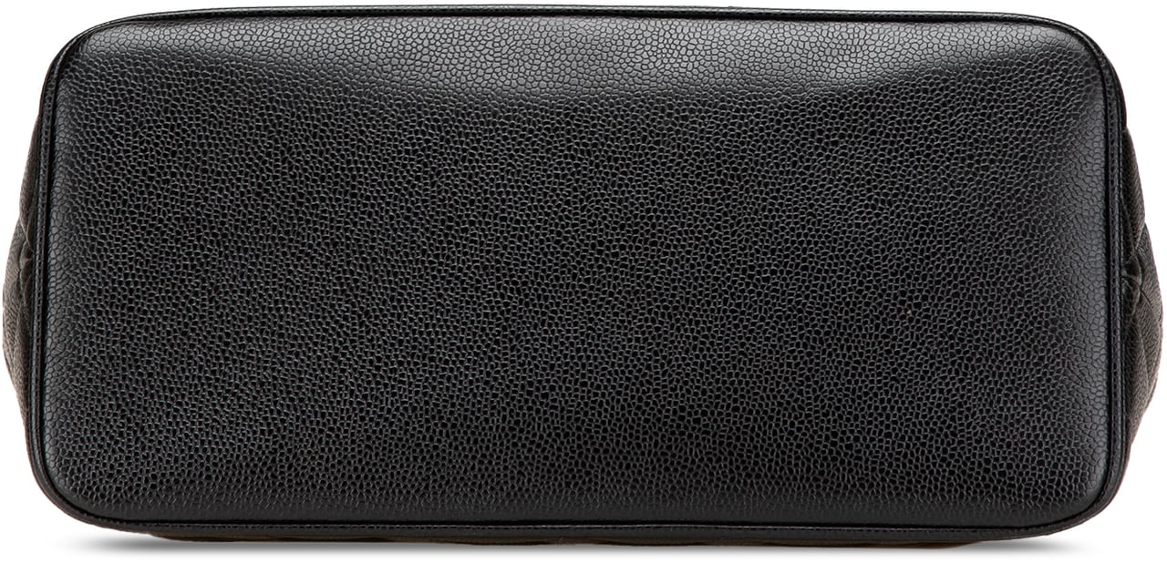 Chanel Caviar Medallion Tote Zwart