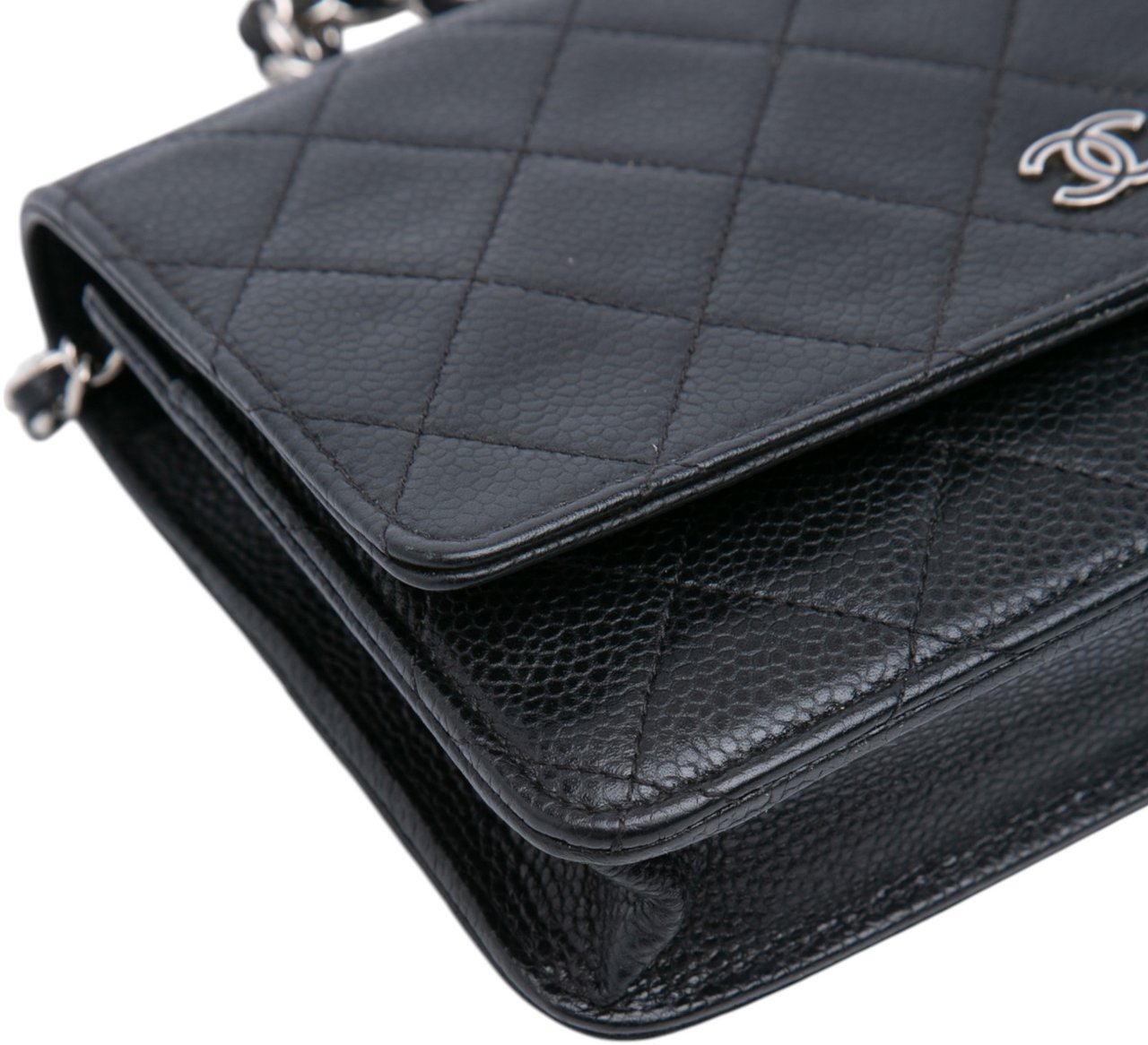 Chanel CC Quilted Caviar Wallet on Chain Zwart