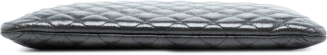 Chanel Large Quilted Iridescent Patent O Case Clutch Zwart
