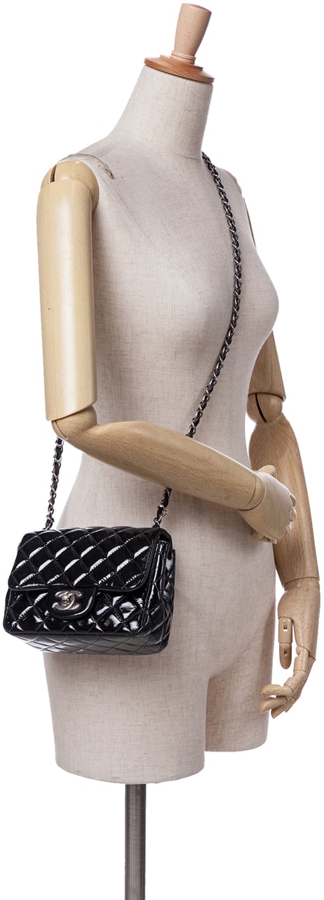 Chanel Mini Square Classic Patent Single Flap Zwart