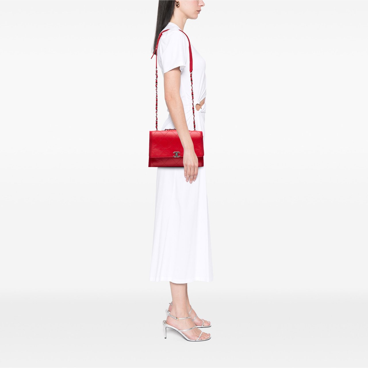 Chanel CC Quilted Crumpled Calfskin and Grosgrain Flap Rood