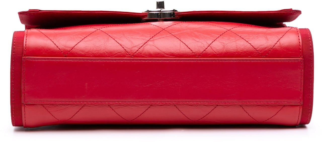 Chanel CC Quilted Crumpled Calfskin and Grosgrain Flap Rood
