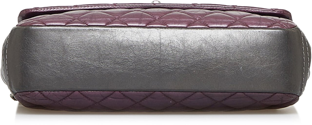 Chanel Glazed Matelasse Portobello Flap Bag Paars