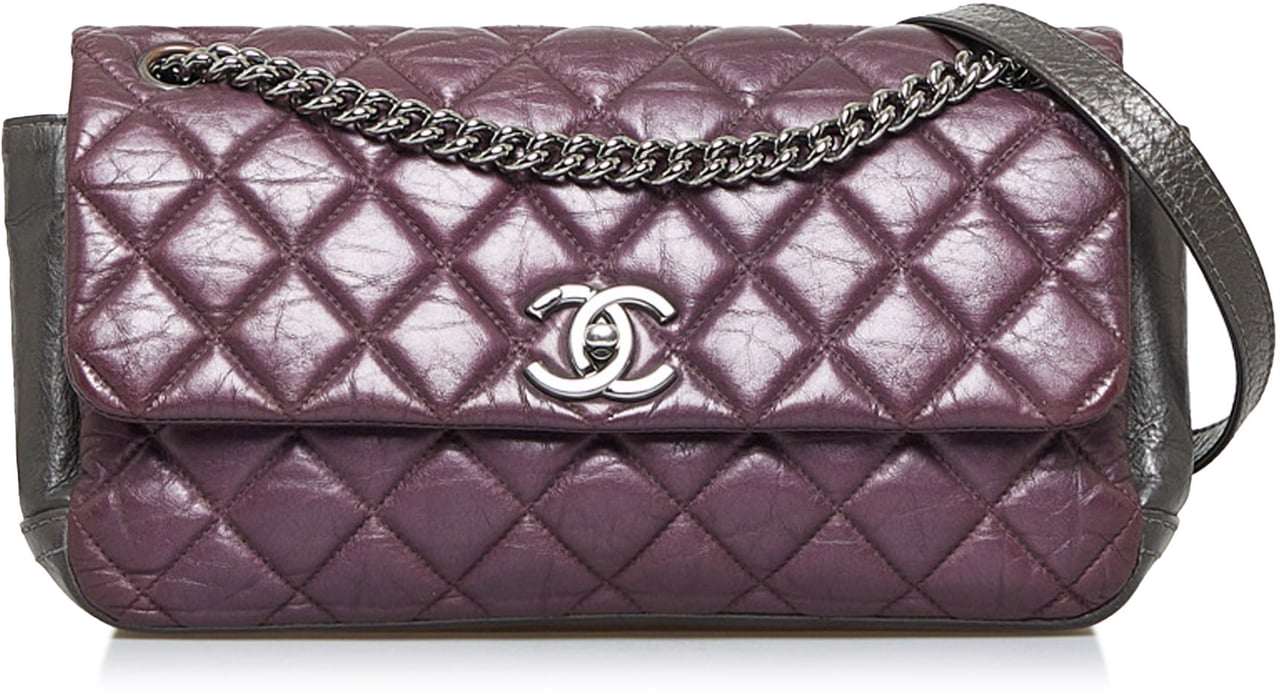 Chanel Glazed Matelasse Portobello Flap Bag Paars