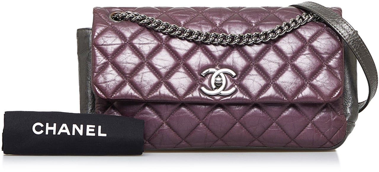Chanel Glazed Matelasse Portobello Flap Bag Paars