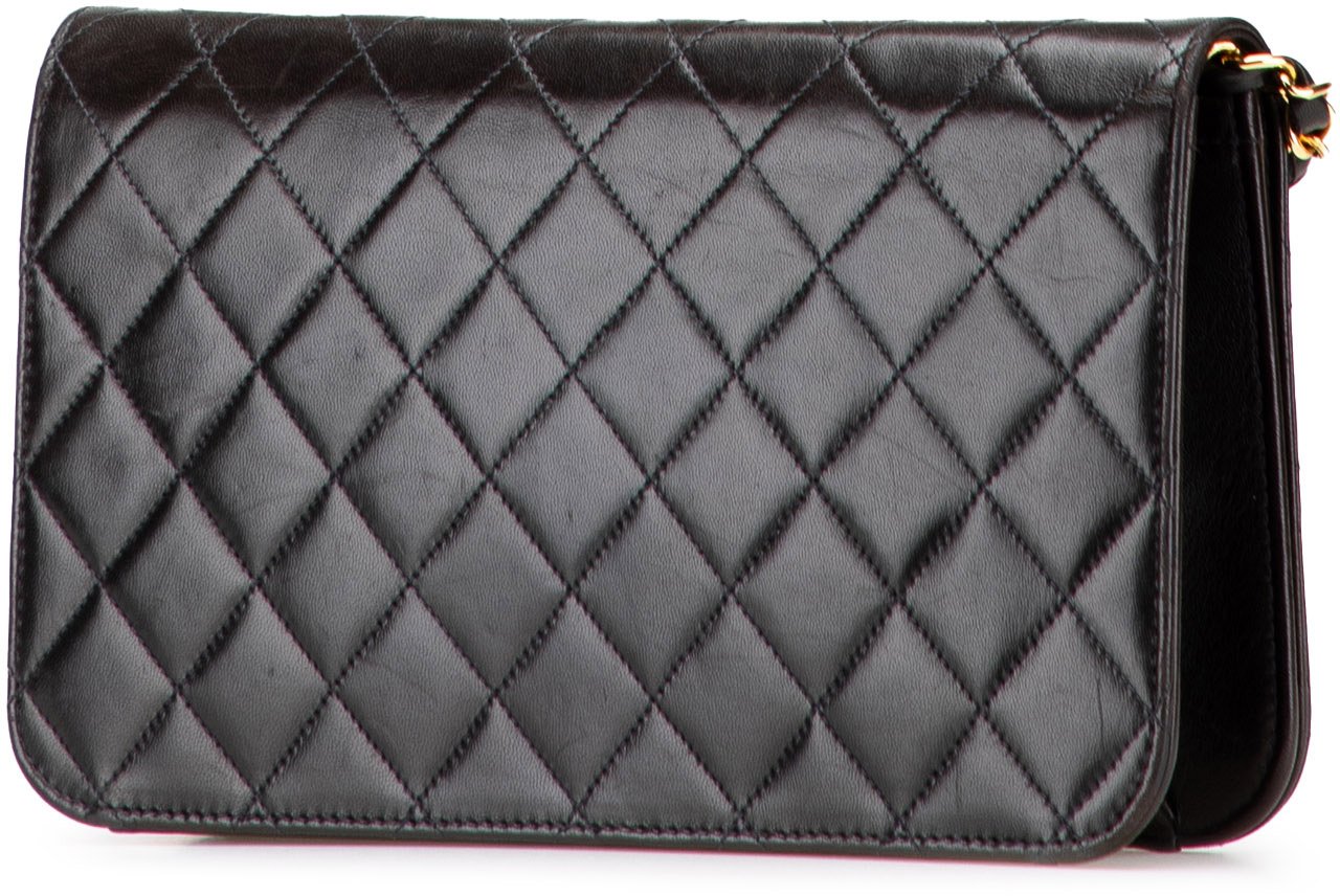 Chanel CC Quilted Lambskin Full Single Flap Zwart