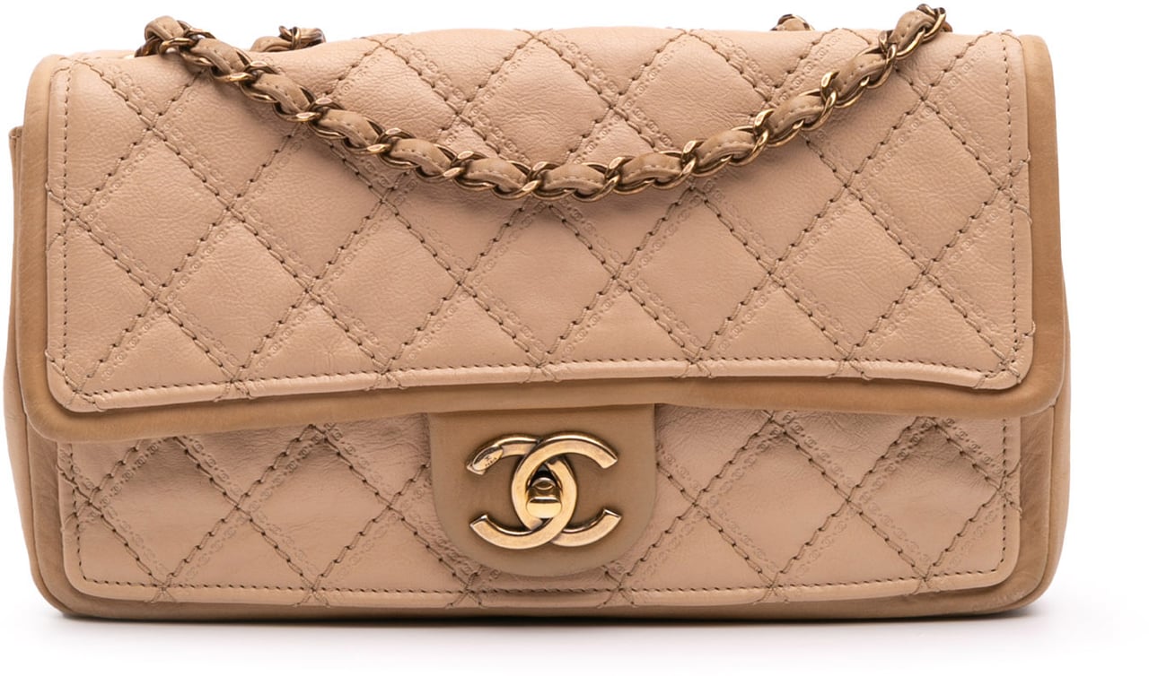 Chanel Medium Bicolor Calfskin Graphic Flap Bruin