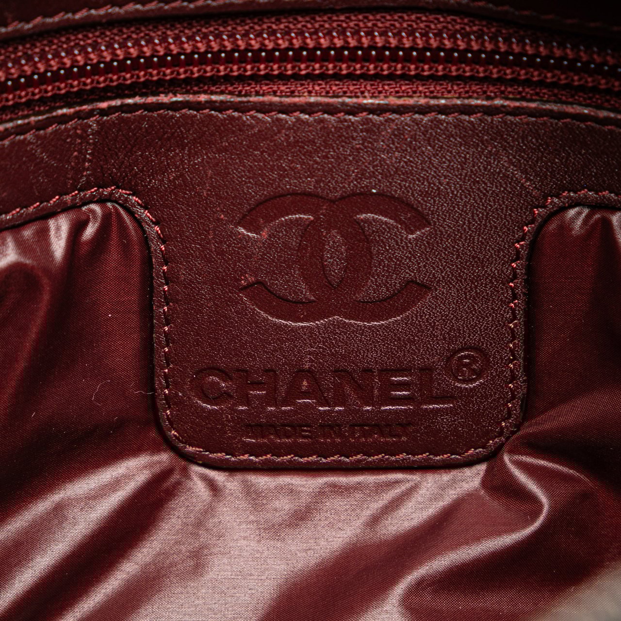 Chanel Small Nylon Coco Cocoon Flap Crossbody Zwart