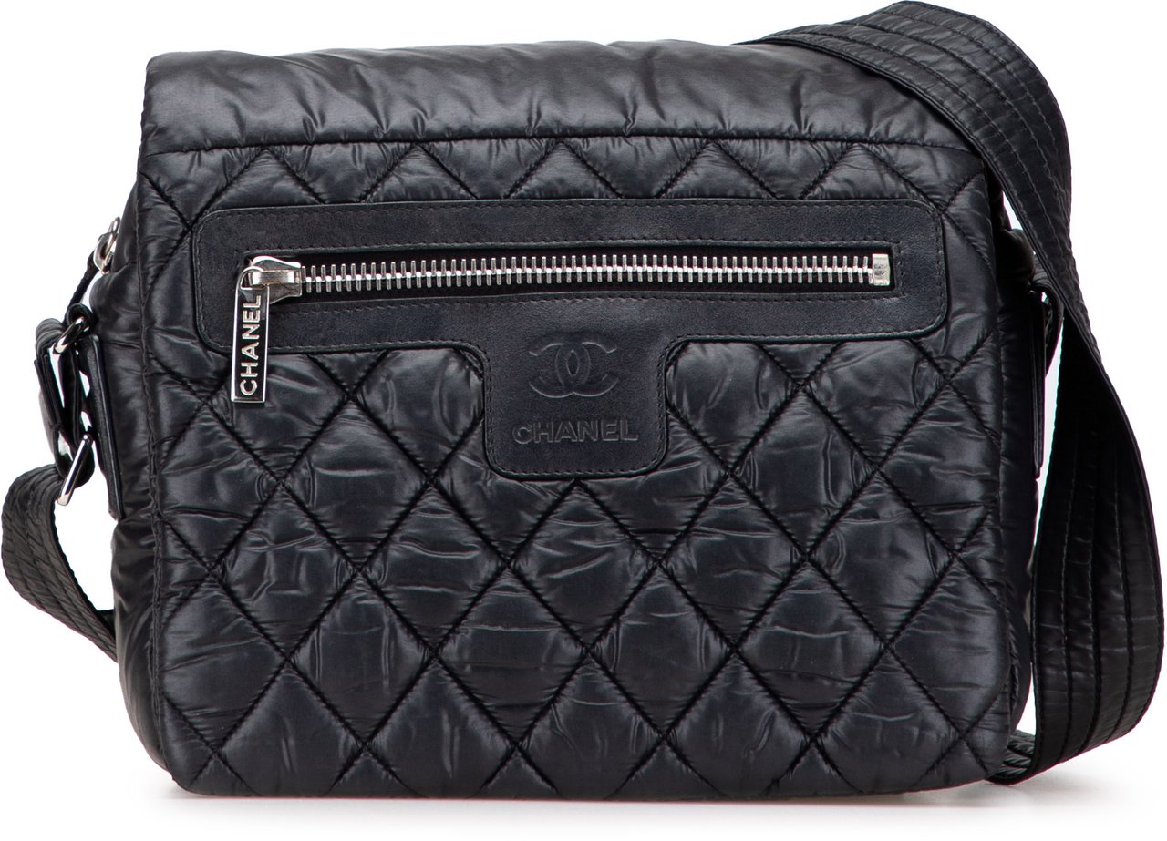 Chanel Small Nylon Coco Cocoon Flap Crossbody Zwart