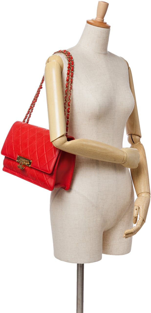 Chanel Large Quilted Lambskin Golden Class Flap Rood