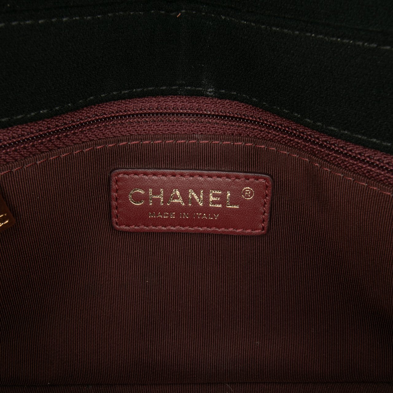 Chanel Small Bicolor Quilted Grosgrain Satin Small Mademoiselle Double Flap Rood