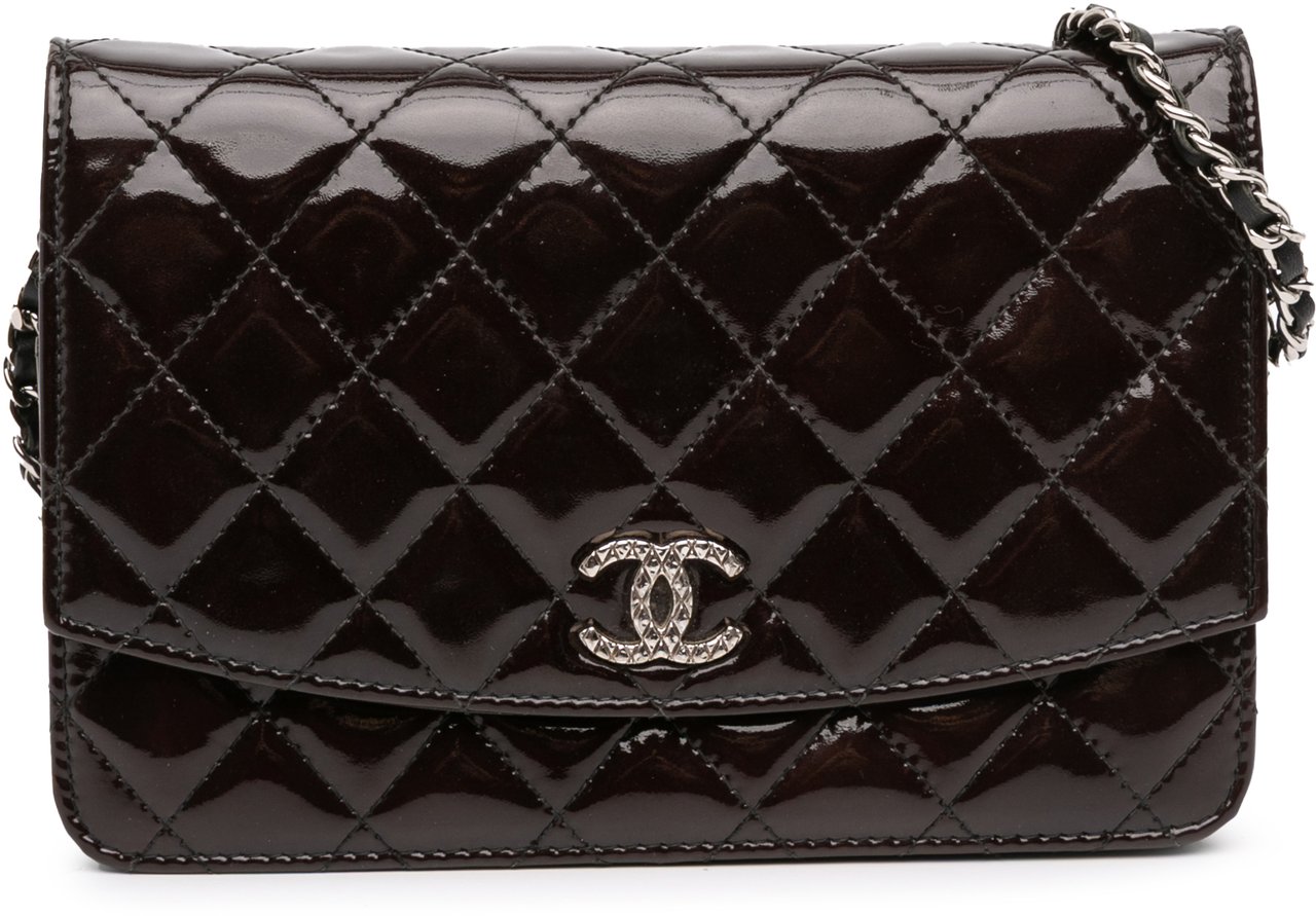 Chanel CC Quilted Patent Brilliant Wallet On Chain Zwart
