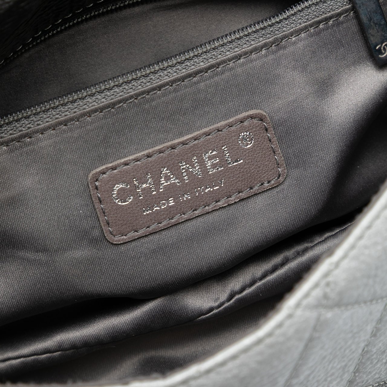 Chanel Small CC Quilted Vinyl Melrose Degrade Flap Grijs