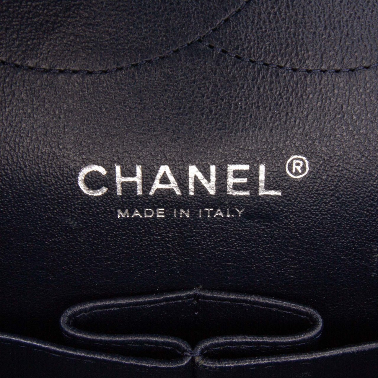 Chanel Jumbo Classic Caviar Double Flap Blauw