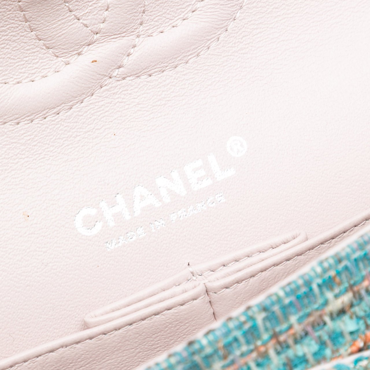 Chanel Medium Classic Tweed Double Flap Blauw