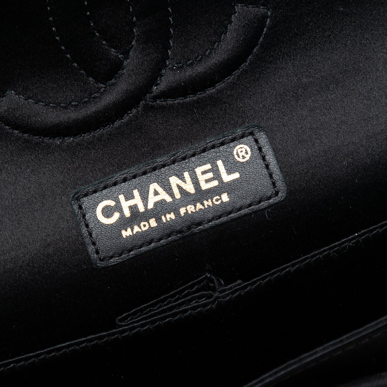 Chanel Paris-Shanghai Medium Satin and Sequins Double Flap Rood