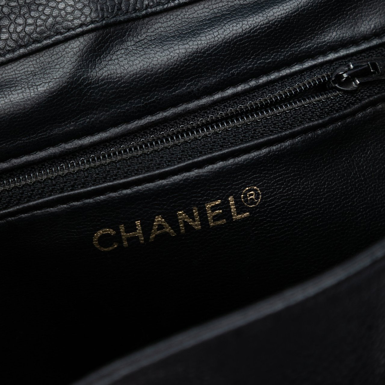 Chanel CC Caviar Turn Lock Backpack Zwart