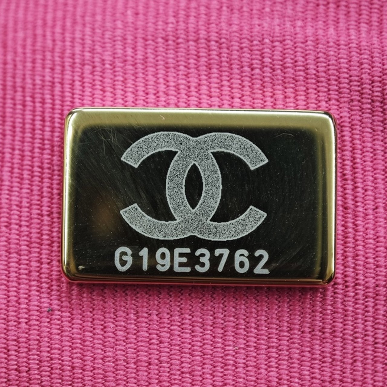 Chanel Small CC Quilted Calfskin Vanity Case with Chain Zwart