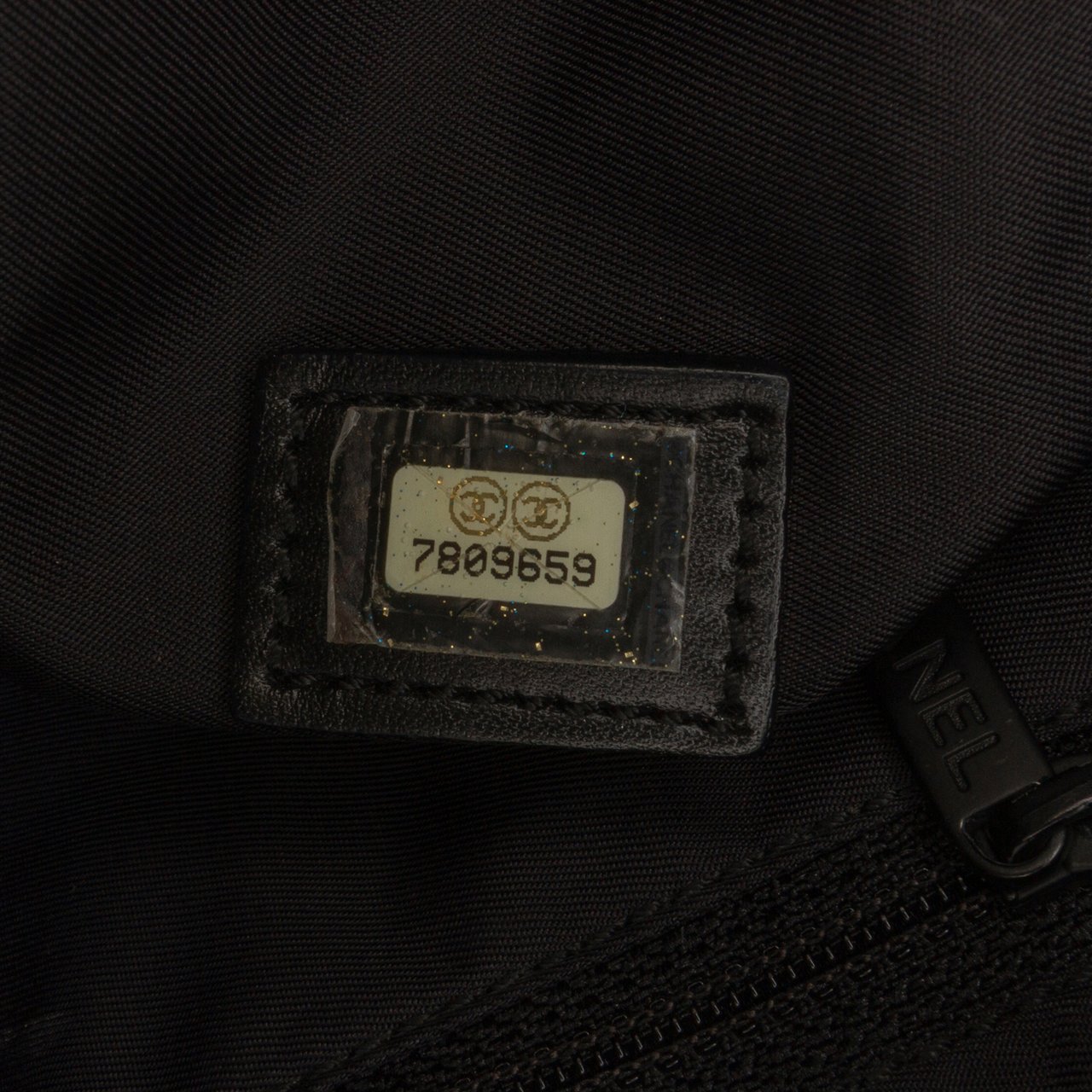 Chanel New Travel Line Nylon Handbag Zwart