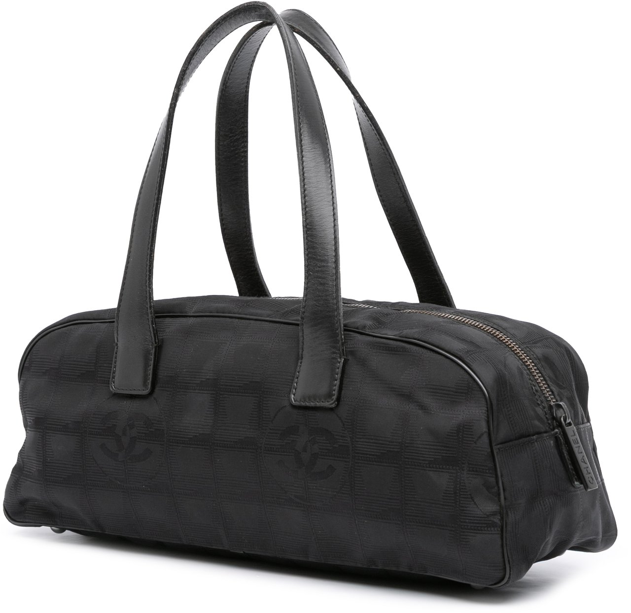 Chanel New Travel Line Nylon Handbag Zwart